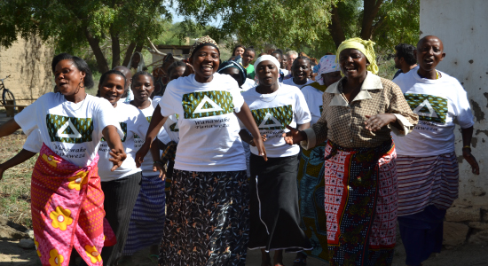Proyecto de empoderamiento de mujeres WE Grow Proyecto de empoderamiento de mujeres WE Grow